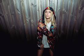 Canciones traducidas de alison wonderland