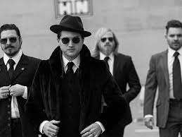 Canciones traducidas de rival sons