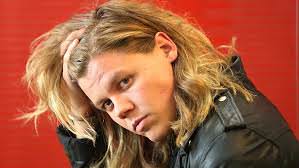 Canciones traducidas de conrad sewell