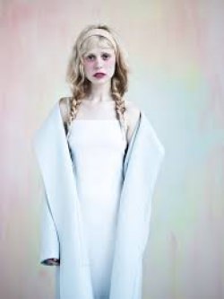 Canciones traducidas de petite meller