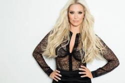 Canciones traducidas de erika jayne